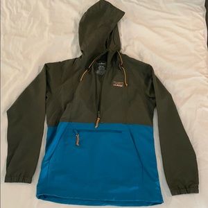 LL Bean mountain classic anorak
